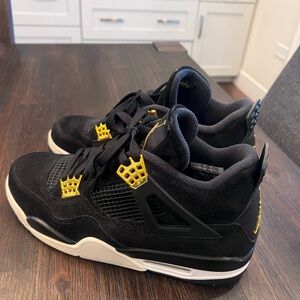 Air Jordan Men's Black and Gold Sneakers